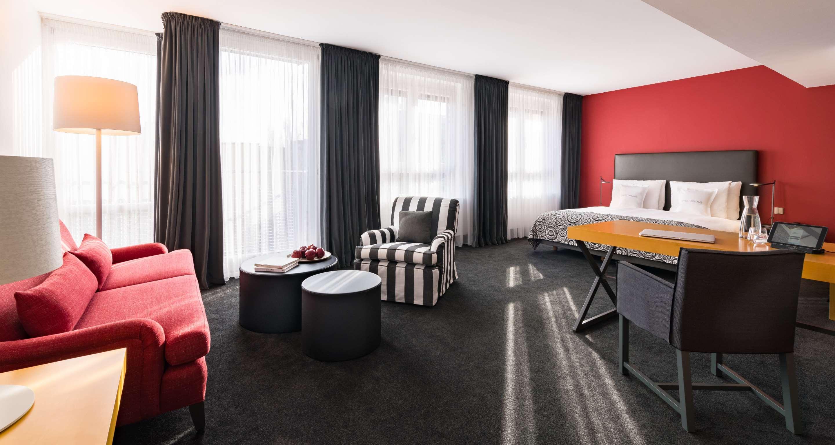 THE MADISON Hotel Hamburg Bagian luar foto
