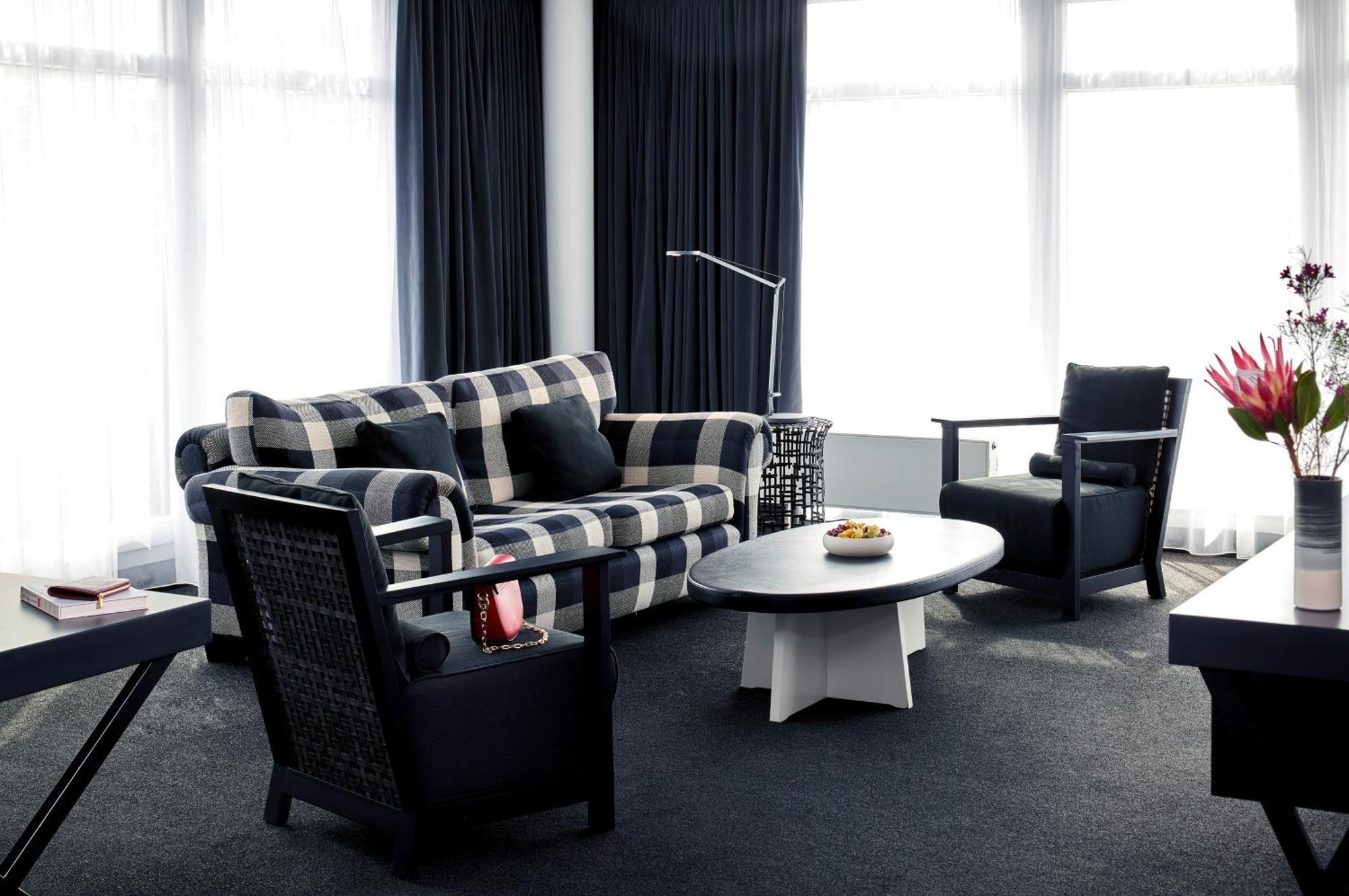 THE MADISON Hotel Hamburg Bagian luar foto